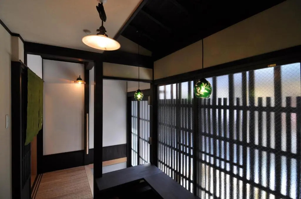 Wakakusa-An Private Machiya near JR Nijo Station