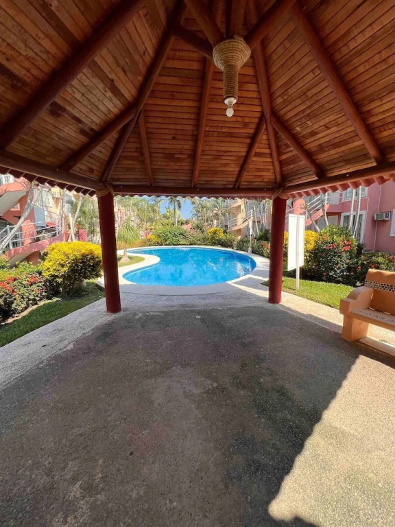La Casita de Peter Ixtapa