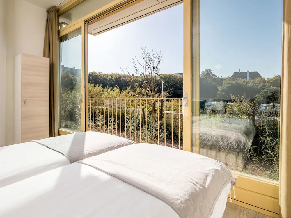 Lodge in Vlissingen Near North Sea Beach