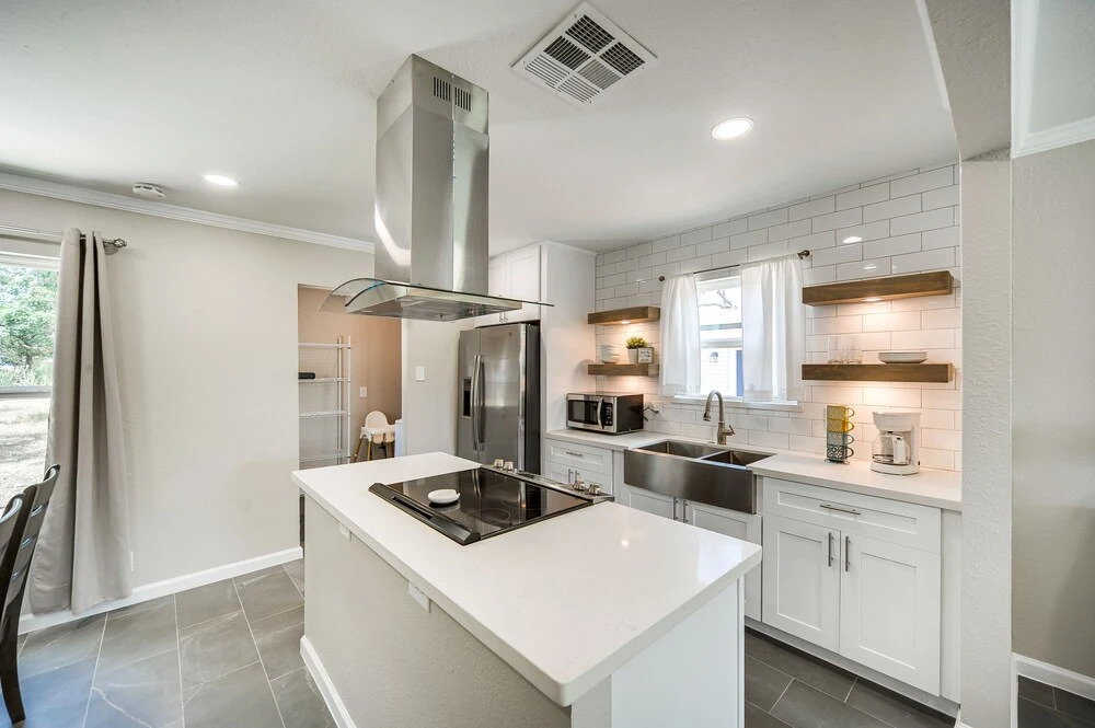 Pet-friendly Canyon Lake Home < 2 Mi to Comal Park
