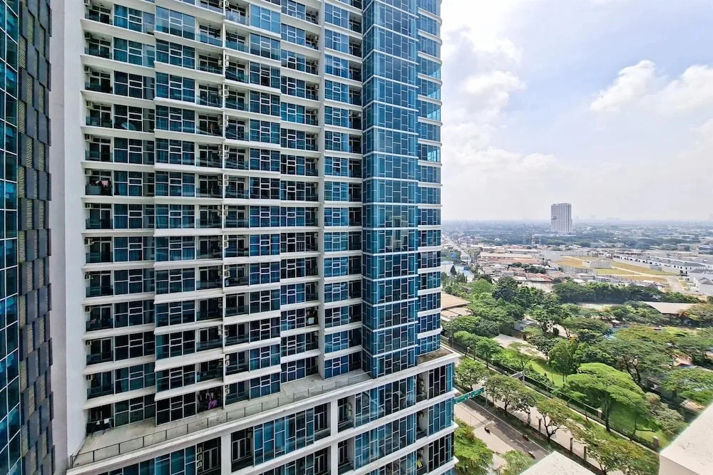 Wooden Touch 1Br At Brooklyn Alam Sutera Apartment