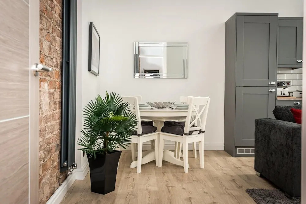 Dream Apartments Sweeting Street