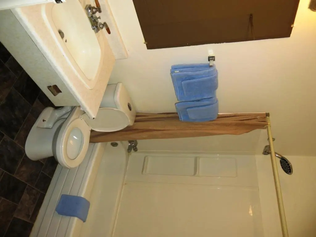 Macklin Motor Inn