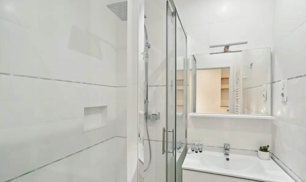 Lavie Maison House in the Marais Family