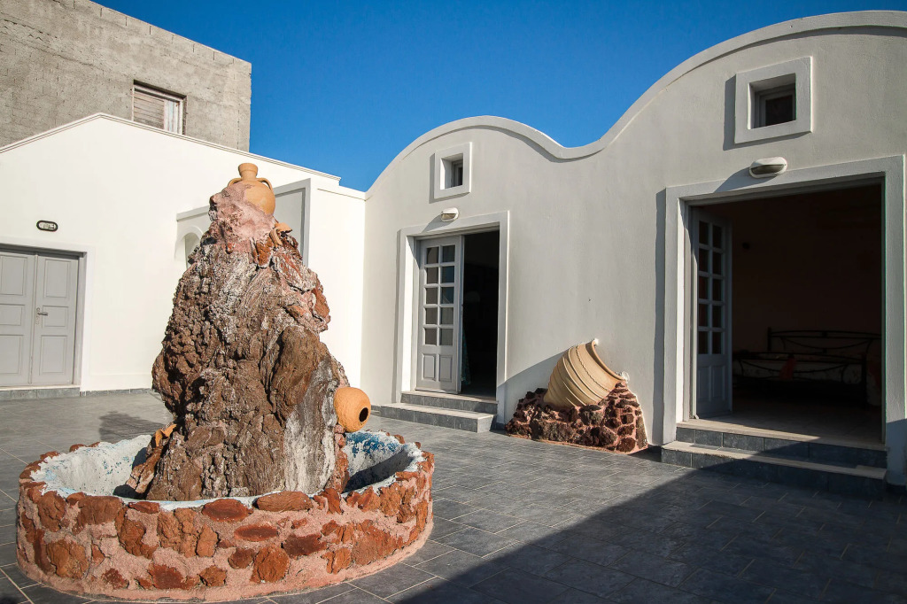Villa Iliovasilema Santorini