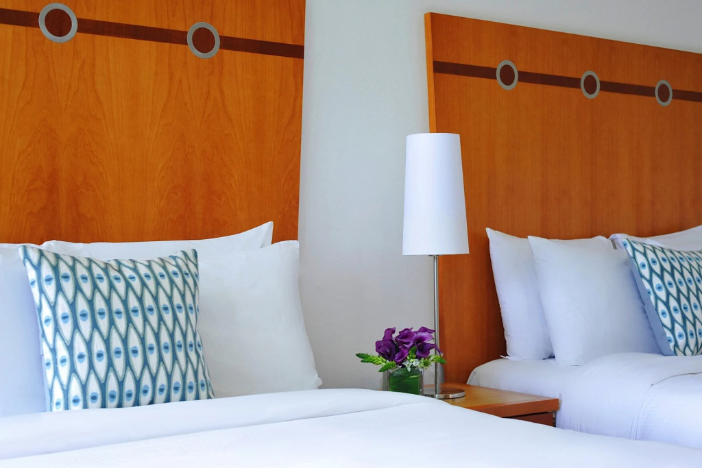 South Seas Hotel