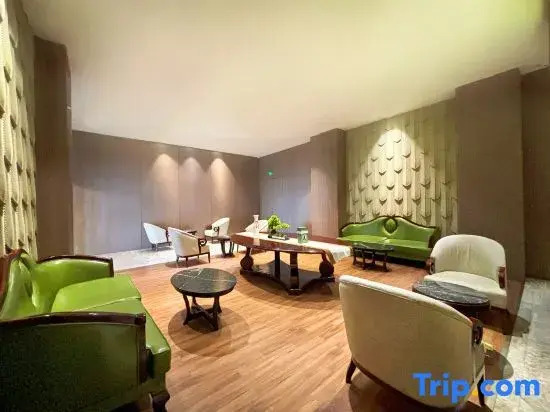 Tangcheng Boda Carrey International Hotel