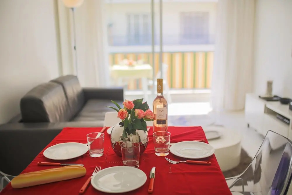 Jardin Mozart AP4165 by Riviera holiday Homes