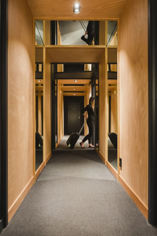 Gilmer Apartment Hotel