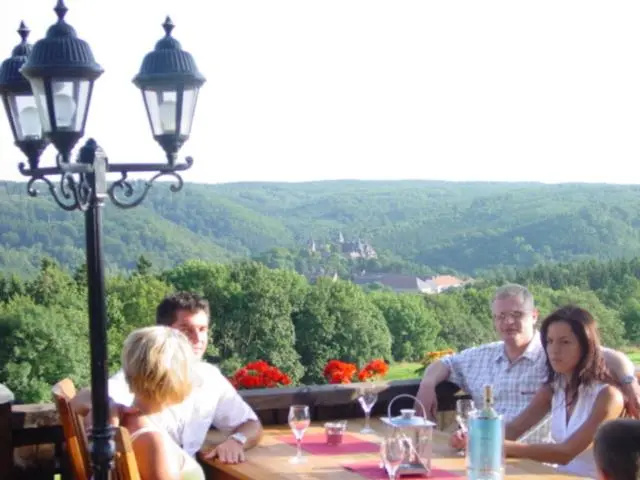 Hotel und Gasthaus Rammelburg-Blick