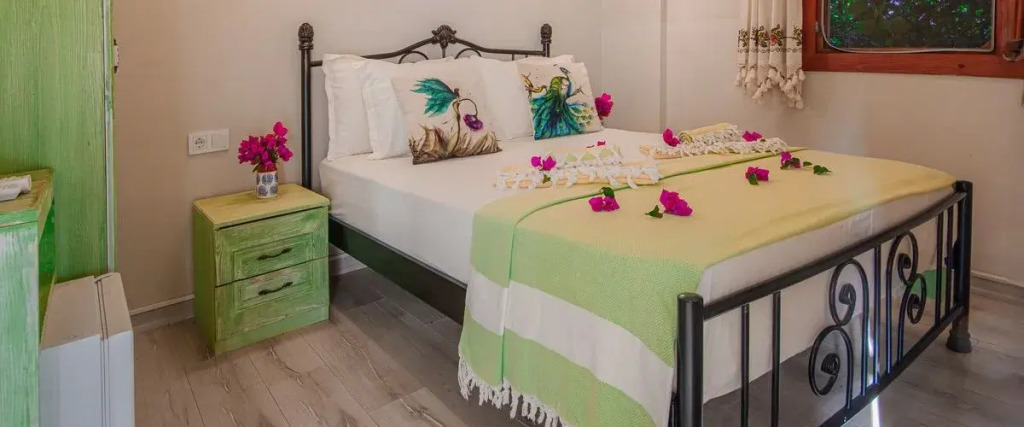 Strabon Butique Hotel
