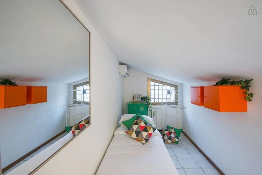 Large and Elegant 3 bed Flat in Central Location!