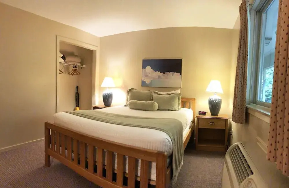 Attitash Motel