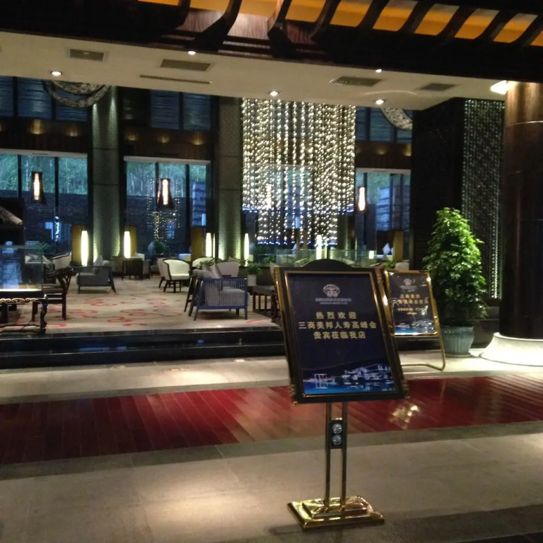 Samantha Resort & Spa