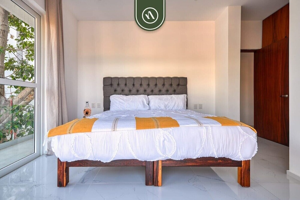 Equipped 2BR Condo in Versalles - Pool - King Bed