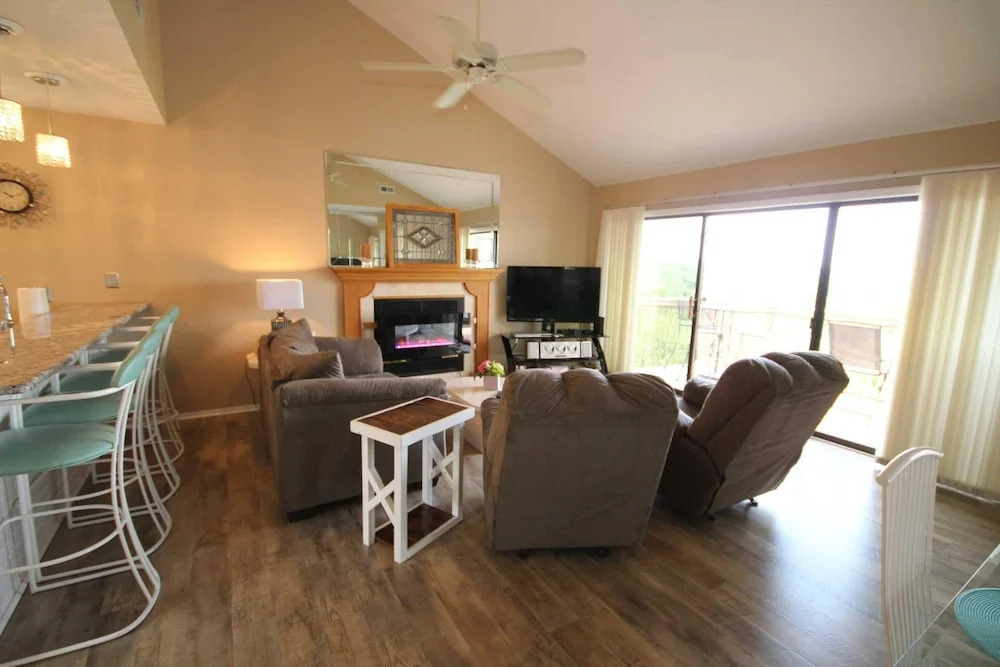 Bay Point Village Condominium