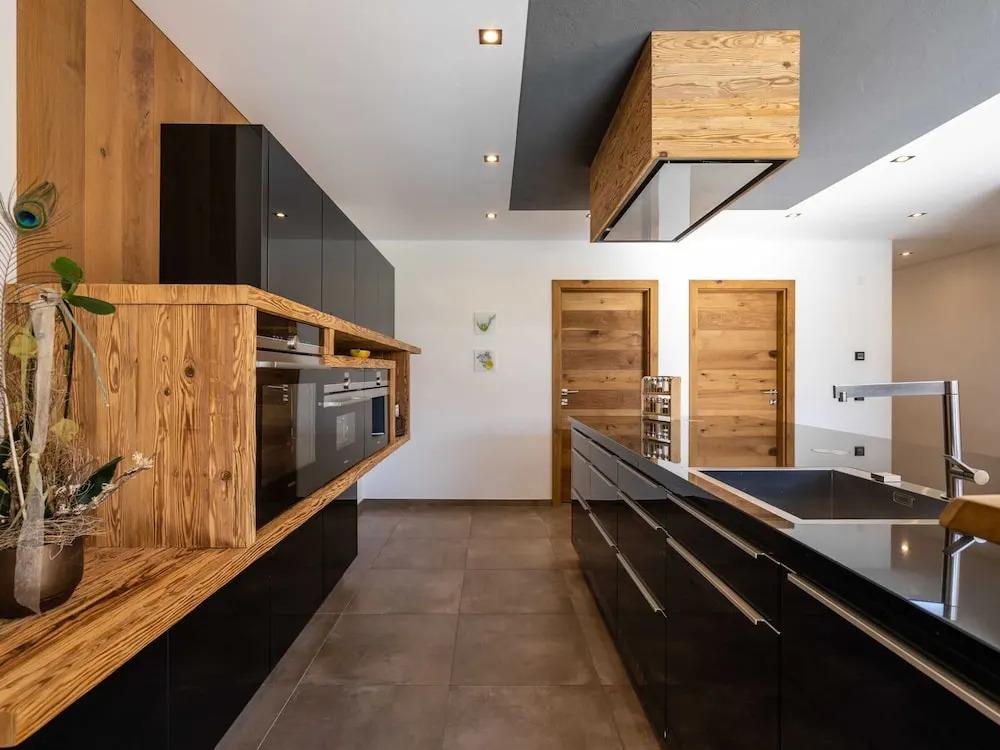 Chalet in Neukirchen by Wildkogel Ski Slopes