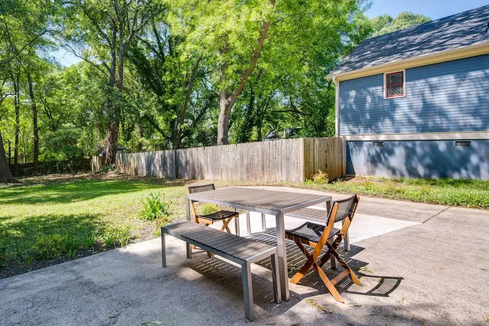 Updated Atlanta Getaway w/ Yard ~ 5 Mi to Downtown