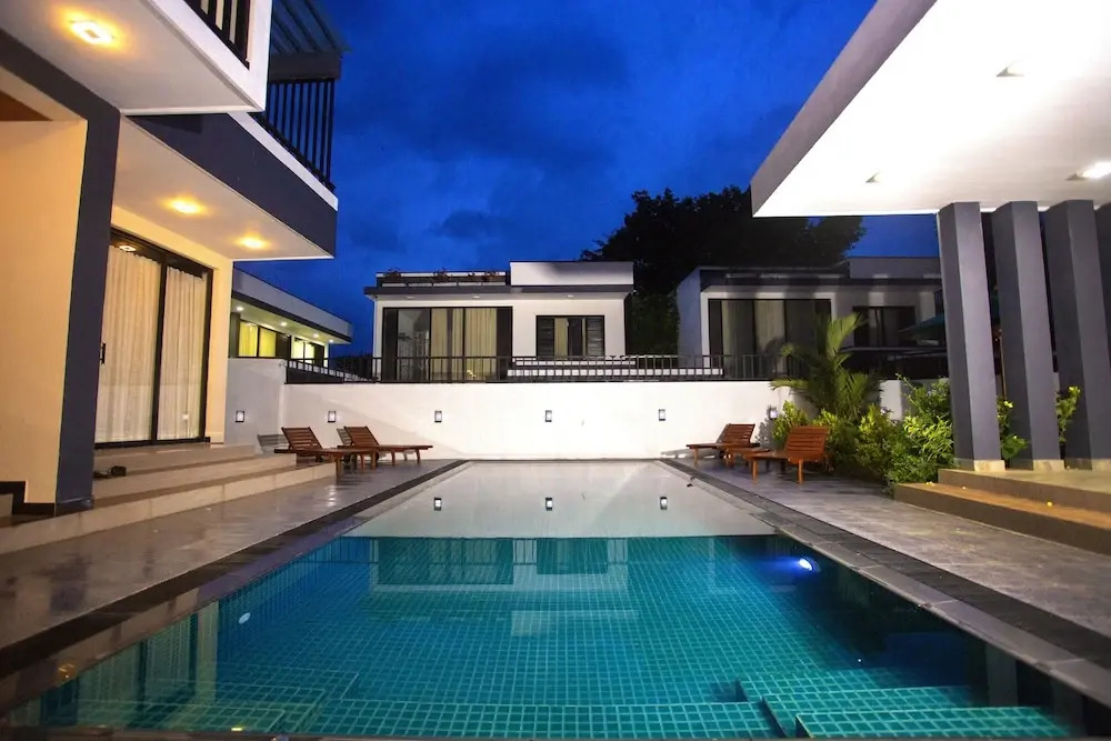 Royal Mansion Luxury Villa