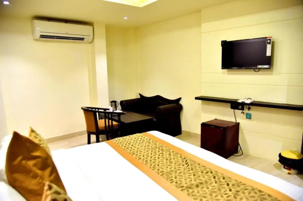 HOTEL VINAYAK