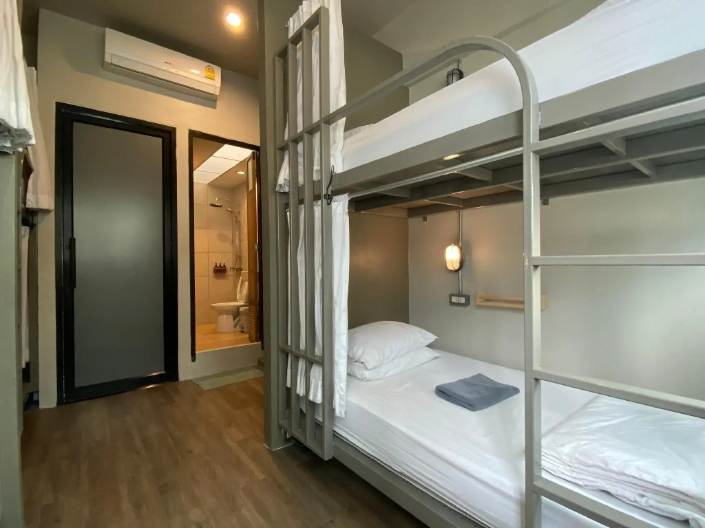 Monomer Hostel Bangkok