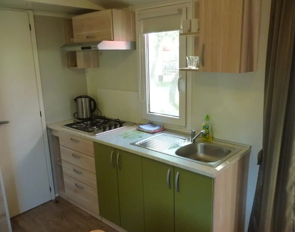 Mobile Home Pisak-directly on the Pebble Beach