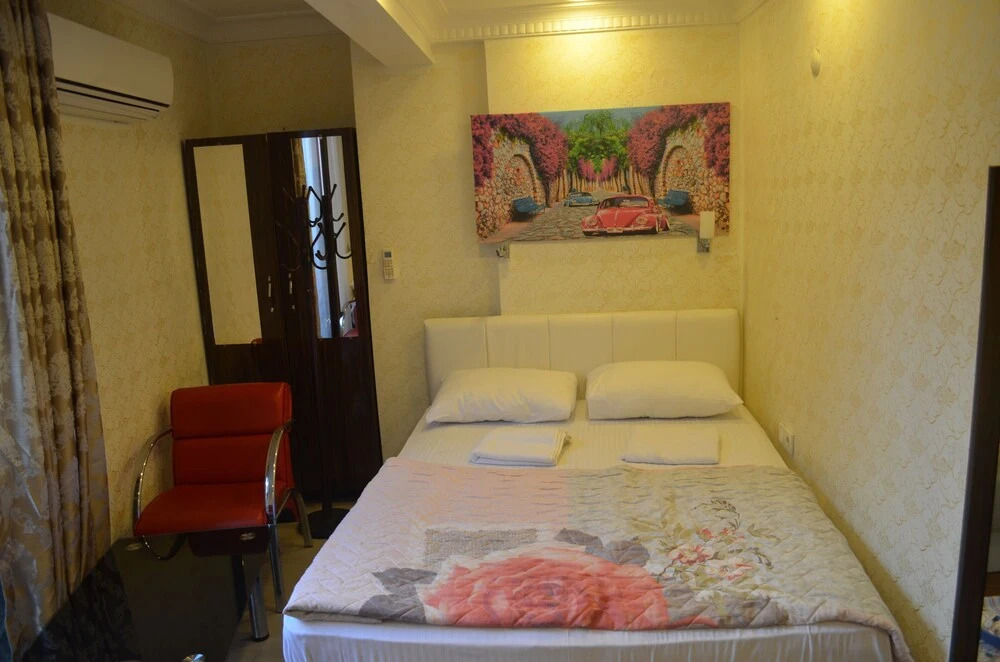 Lord Sophia Hotel