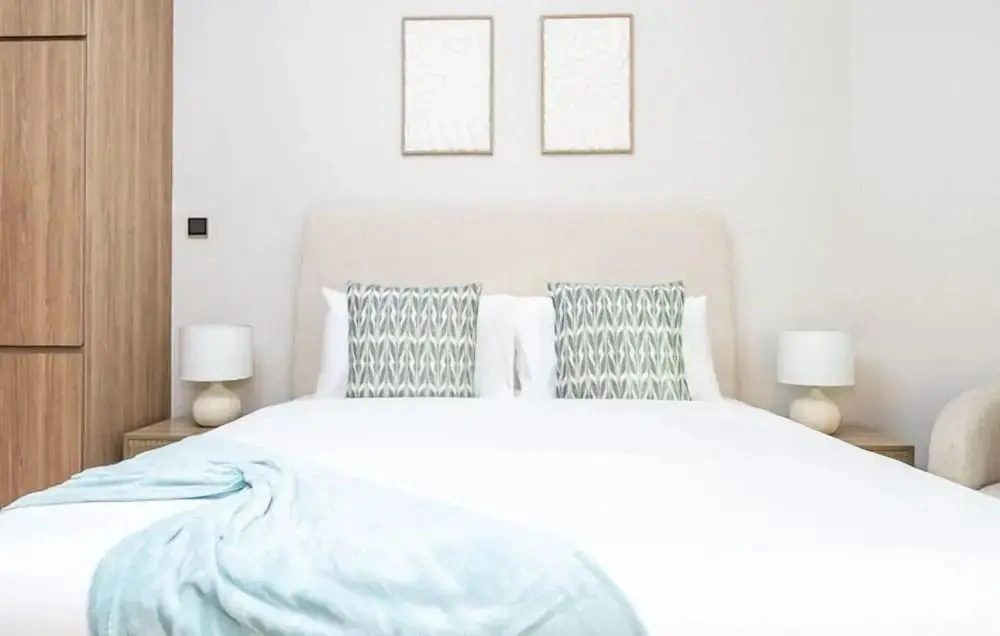 Modern Studio Living at Missoni