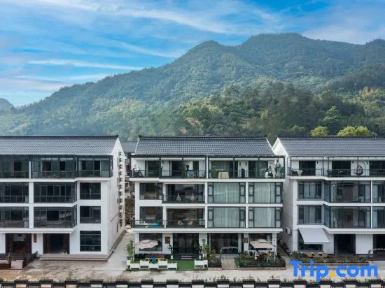 Tonglu Mountain Yuqi · Quye VILLA Team Building Roaming Vacation Meisu (Maoping Village Store)