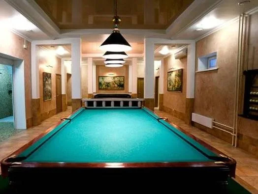 Tri Sosny Hotel