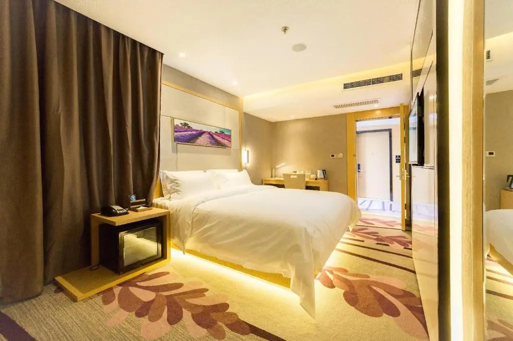 Lavande Hotel Weihai Weigao Plaza