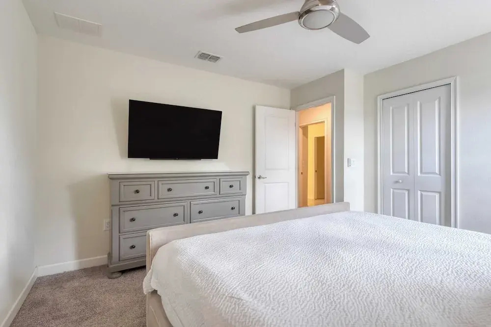 Stinger Luxe Retreat by AvantStay