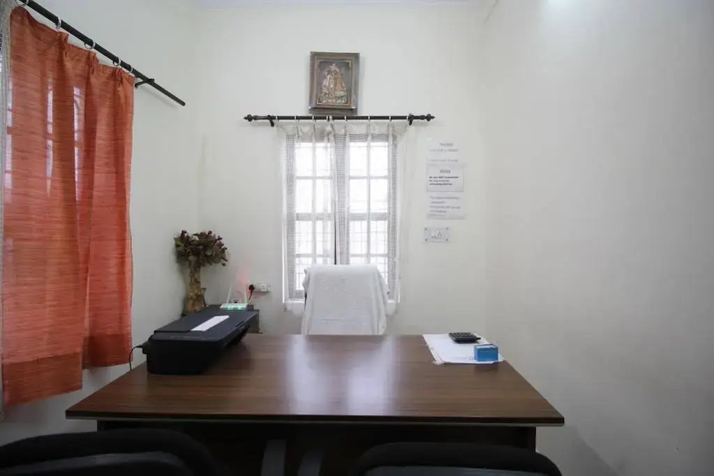 OYO Homes Rohilkhand Dental College
