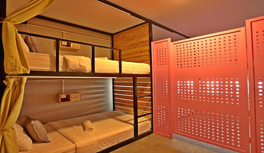 Oops Hostel