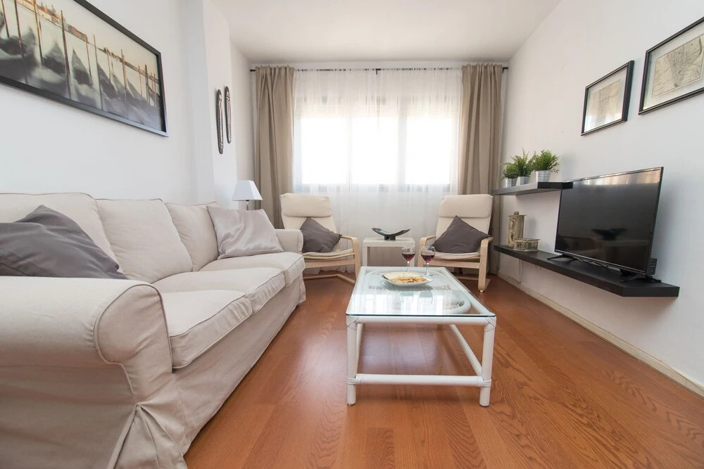 Stunning 3 Bedrooms Apartment