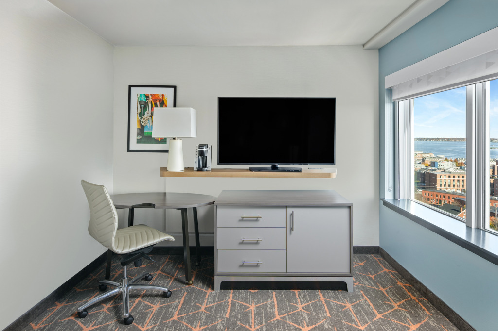 Holiday Inn Portland-By the Bay by IHG