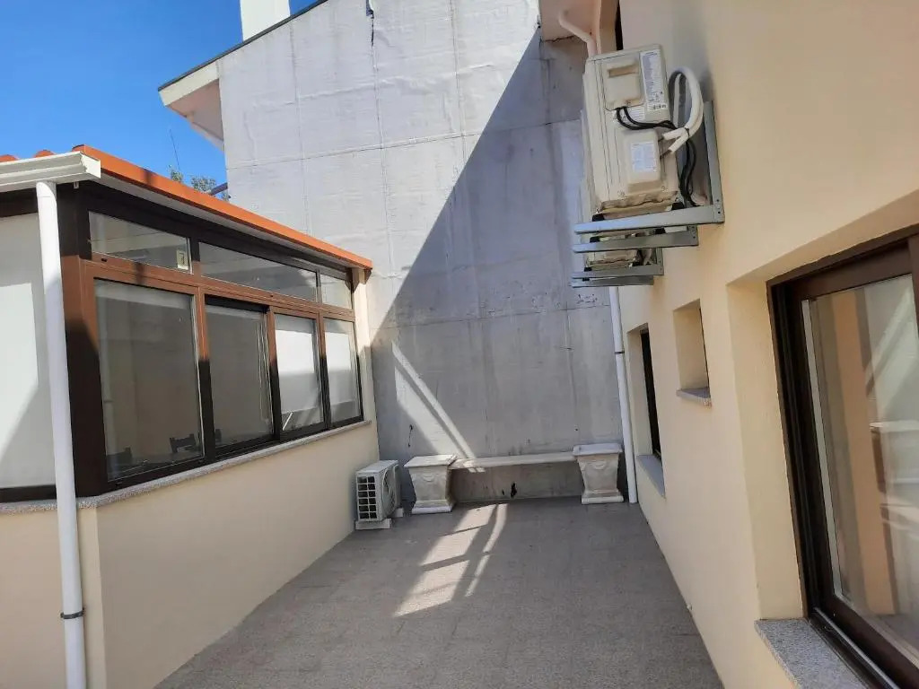 Maia Oporto Suites