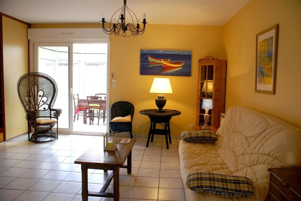 House With 2 Bedrooms in Biscarrosse, With Enclosed Garden and Wifi -