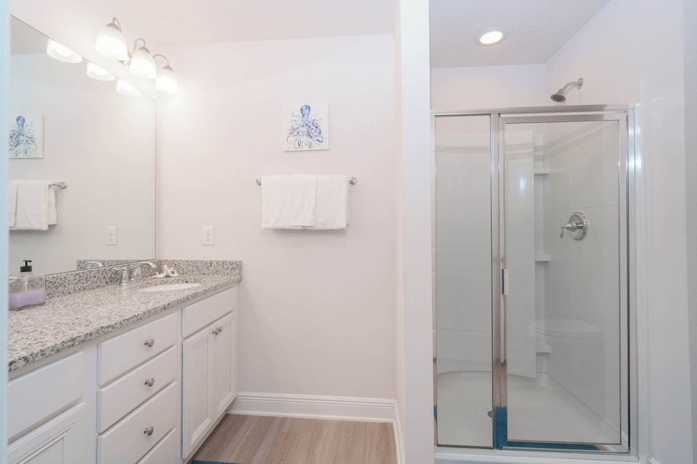 Beach Getaway Community Amenities!