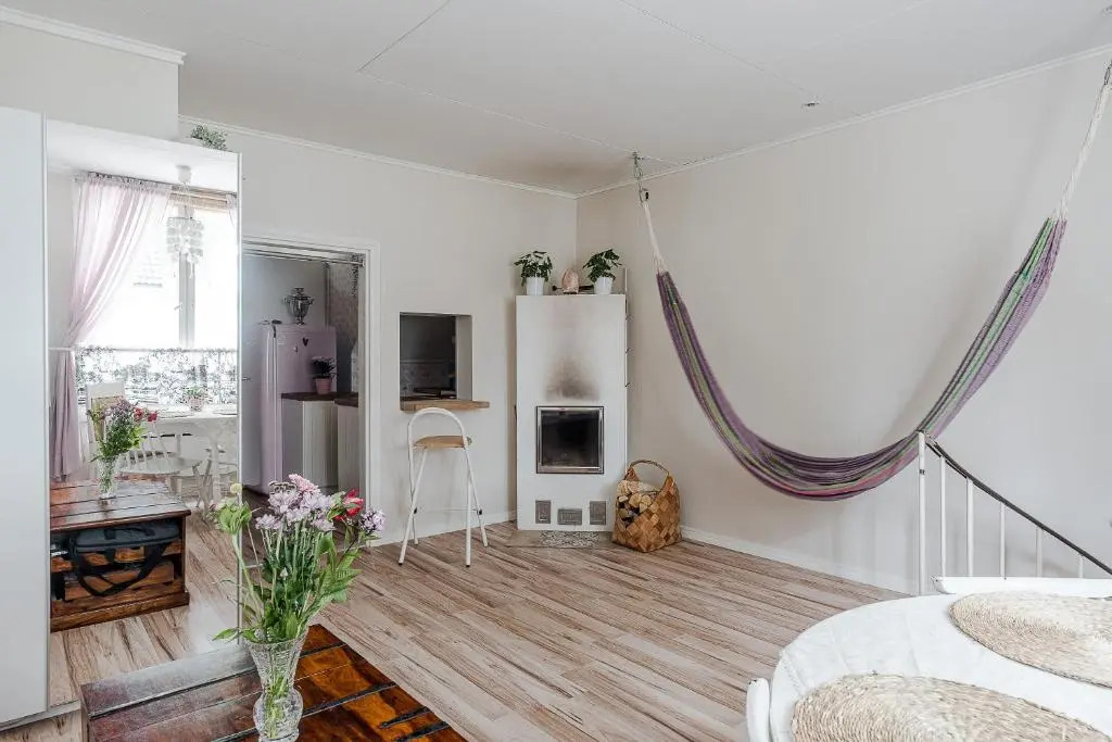 Unique wooden house apartment close to Logomo and downtown