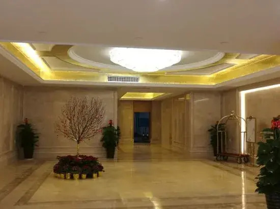 Vienna Hotel (Rong County Guinan Road)