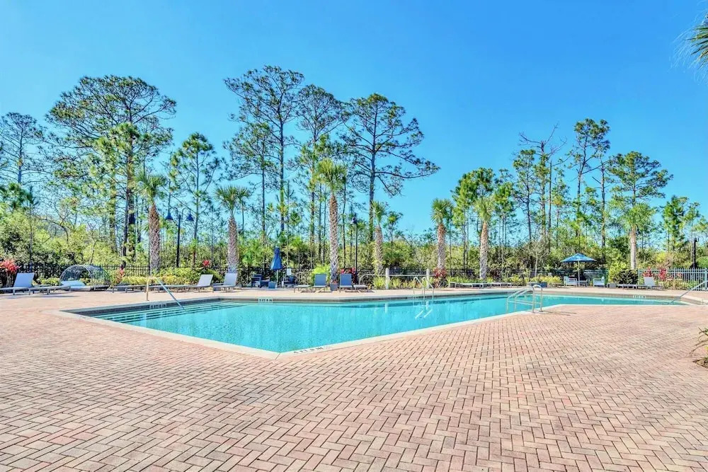 Near Disney 2BR King 2 Queens With Hot Tub Pool