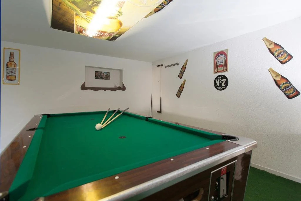 Rutsche Hostel
