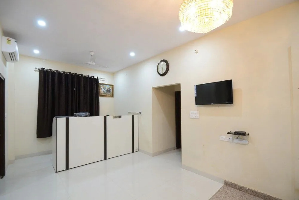 OYO 19970 Hotel Pink View
