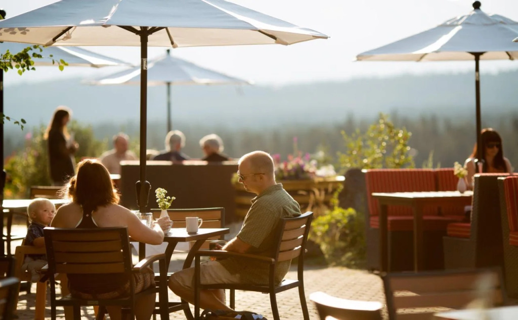 The Juniper Hotel & Bistro
