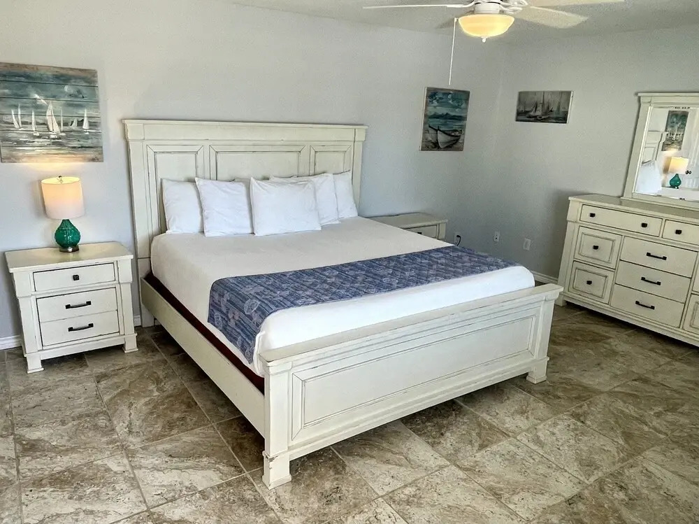 Beachgate Condo Suites And Hotel 224+226 2 Bedroom Condo