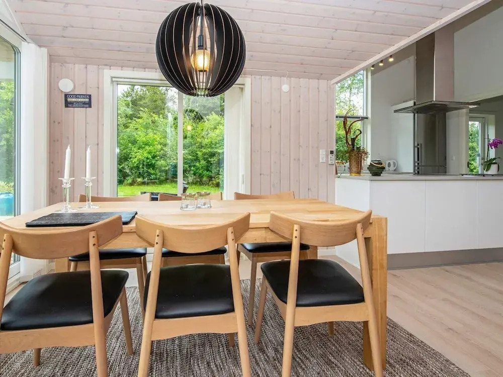 6 Person Holiday Home in Oksbol