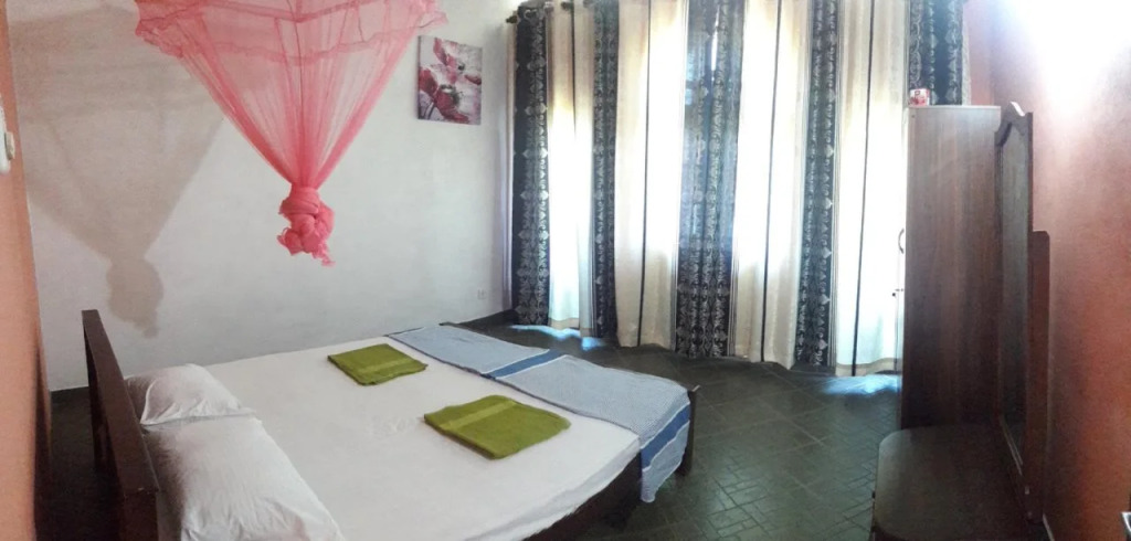 Lilly Palace Villa Guest House