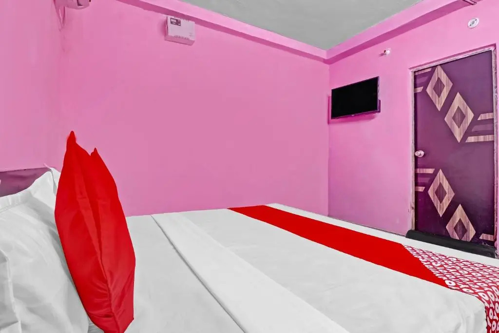 OYO Flagship 83438 Hotel Dream Empire