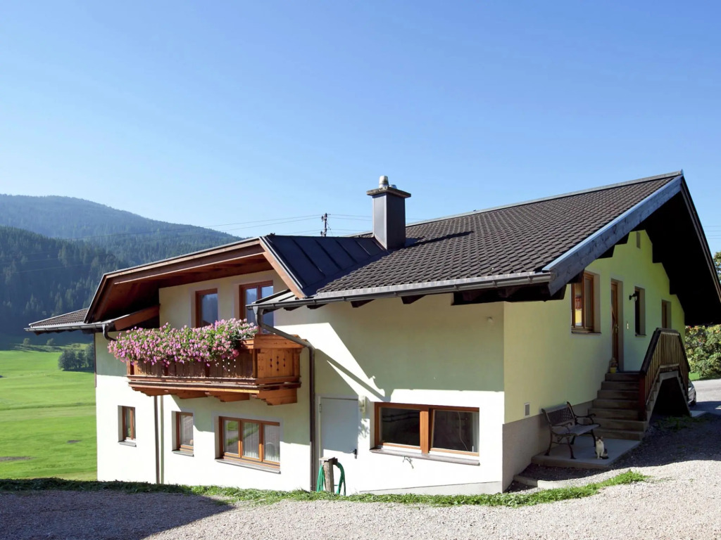 Apartment in Wagrain near Red 8 Gondola